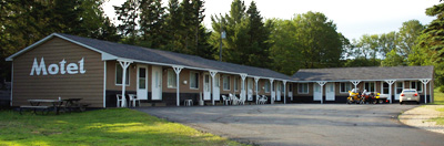 Munising Michigan motel lodging and cabin rentals